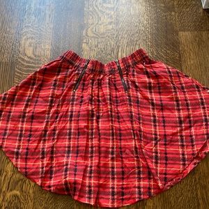 very cute Vans skirt